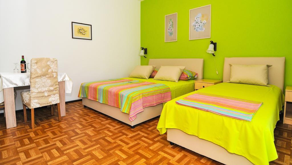 Guesthouse Lanca 티바트 객실 사진