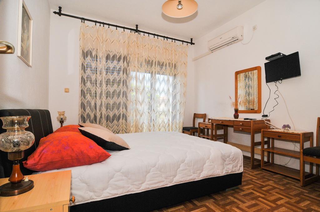 Guesthouse Lanca 티바트 객실 사진